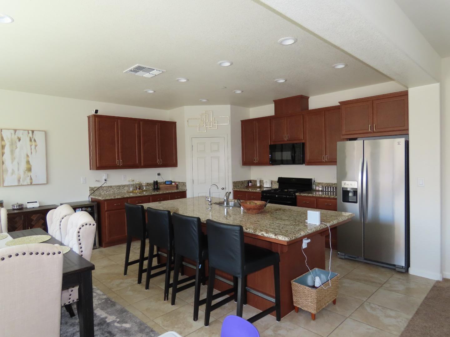 1445 Willmott Road Los Banos, CA 93635 - Photo 6 of 28 Gallery Image 6