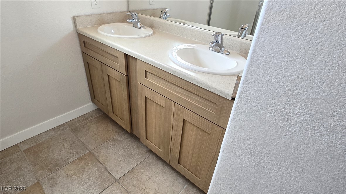 8229 Time Machine Avenue Las Vegas, NV 89113 - Photo 8 of 14