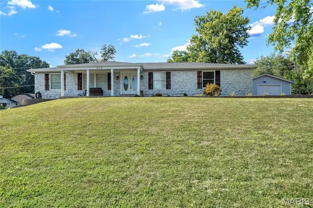 $395,000 | 609 Cerny Avenue, Eureka, MO 63025