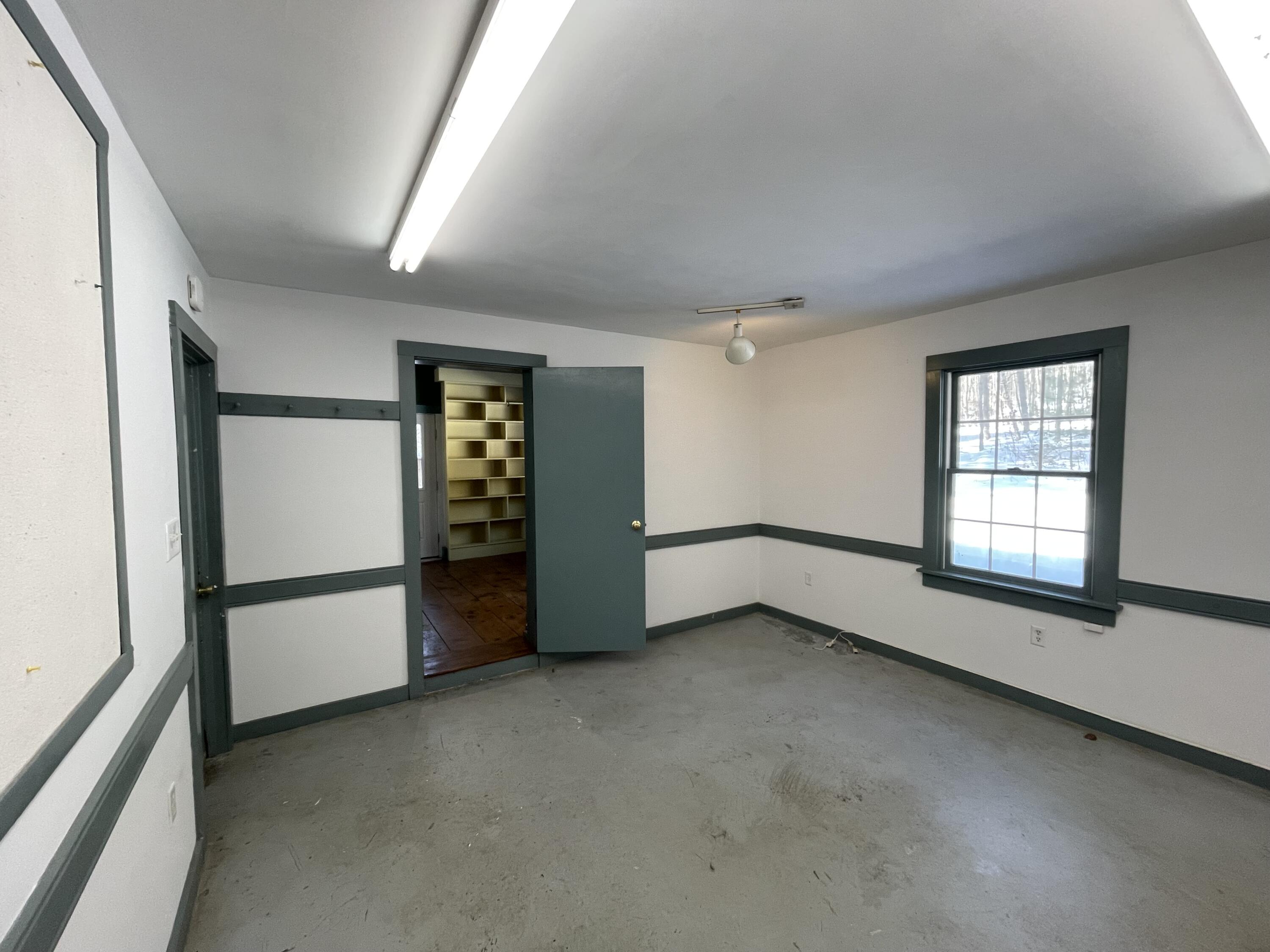 16 Ridge Road Waterville, ME 04901 - Photo 22 of 26 Office/Work Space