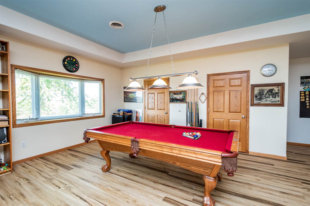 1087 Rohret Road Southwest Oxford, IA 52322 - Photo 20 of 36 Gallery Image 20