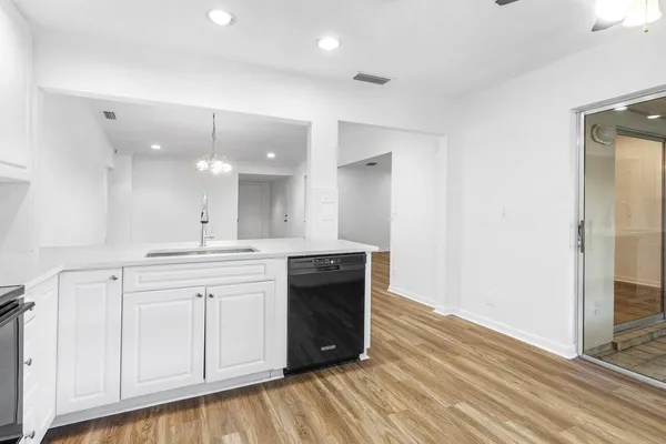 $299,000 | 5424 Viburnum Circle, Delray Beach, FL 33484
