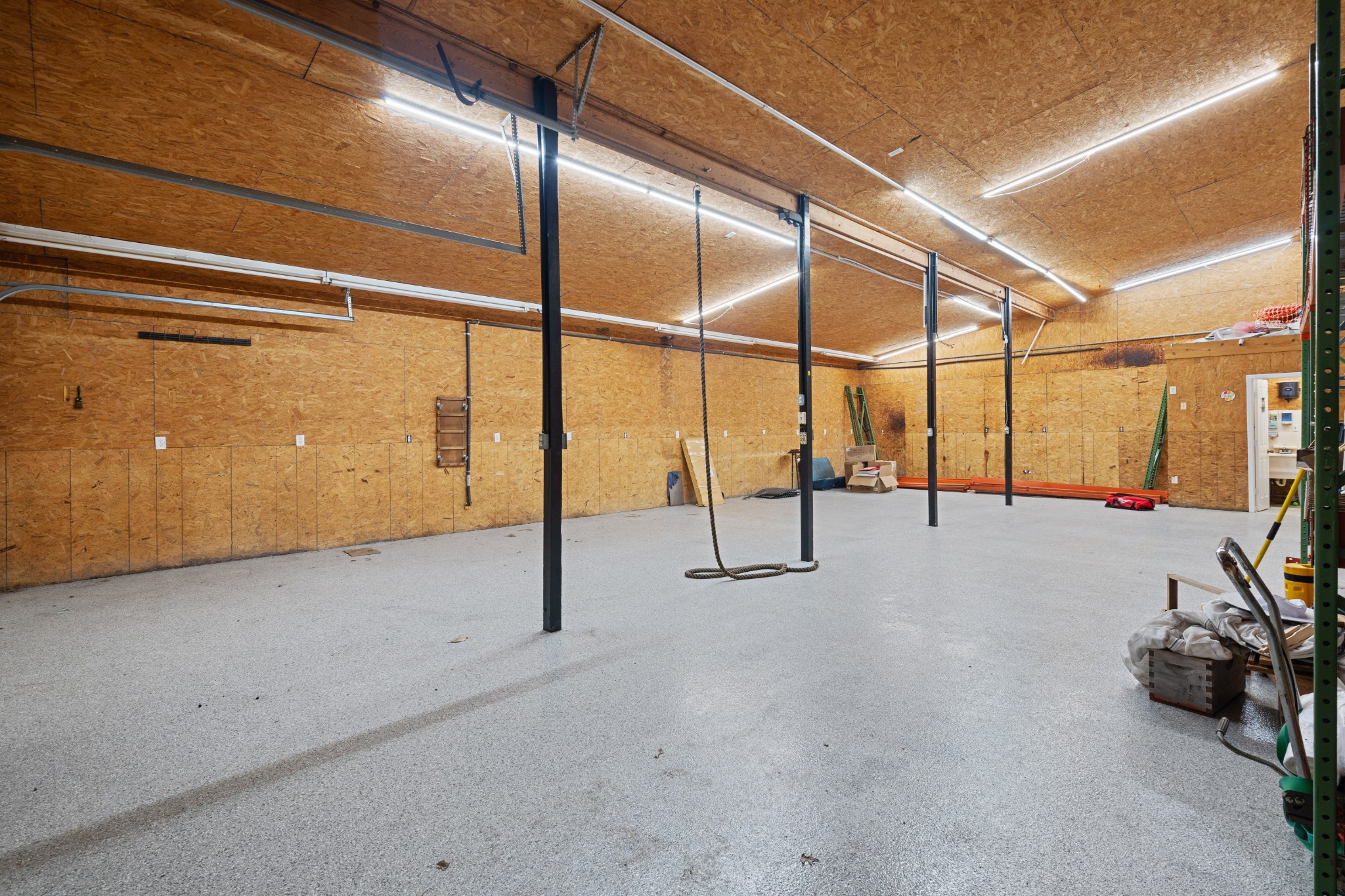 33 Edgewood Road Alexandria, TN 37012 - Photo 28 of 35