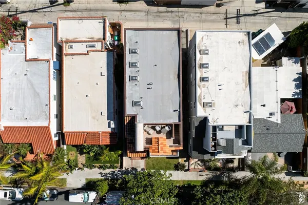 $1,675,000 | 210 Glendora Avenue, Long Beach, CA 90803