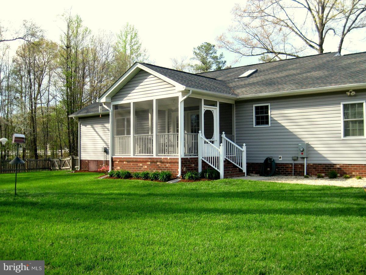 26282 Ruther Glen Road Ruther Glen, VA 22546 - Photo 29 of 30 Exterior (Rear)