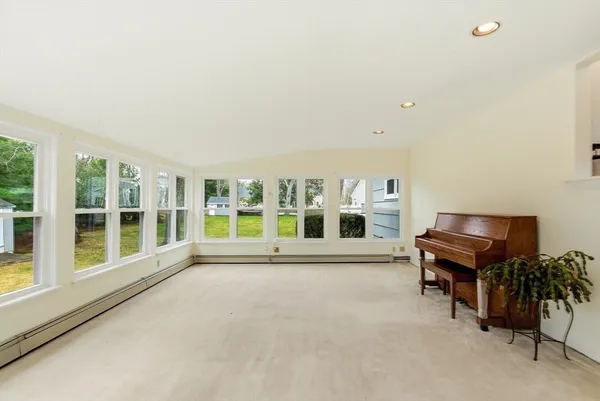 $779,000 | 46 Plum Street, Hamilton, MA 01982