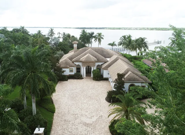 $5,400,000 | 2690 Northwest Collins Cove Road, Stuart, FL 34994