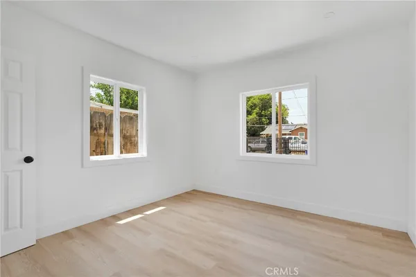 $2,400 | 7355 Lynwood Way, Highland, CA 92346