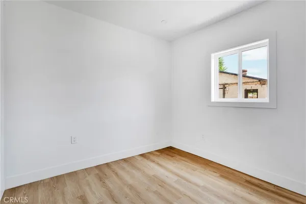 $2,400 | 7355 Lynwood Way, Highland, CA 92346