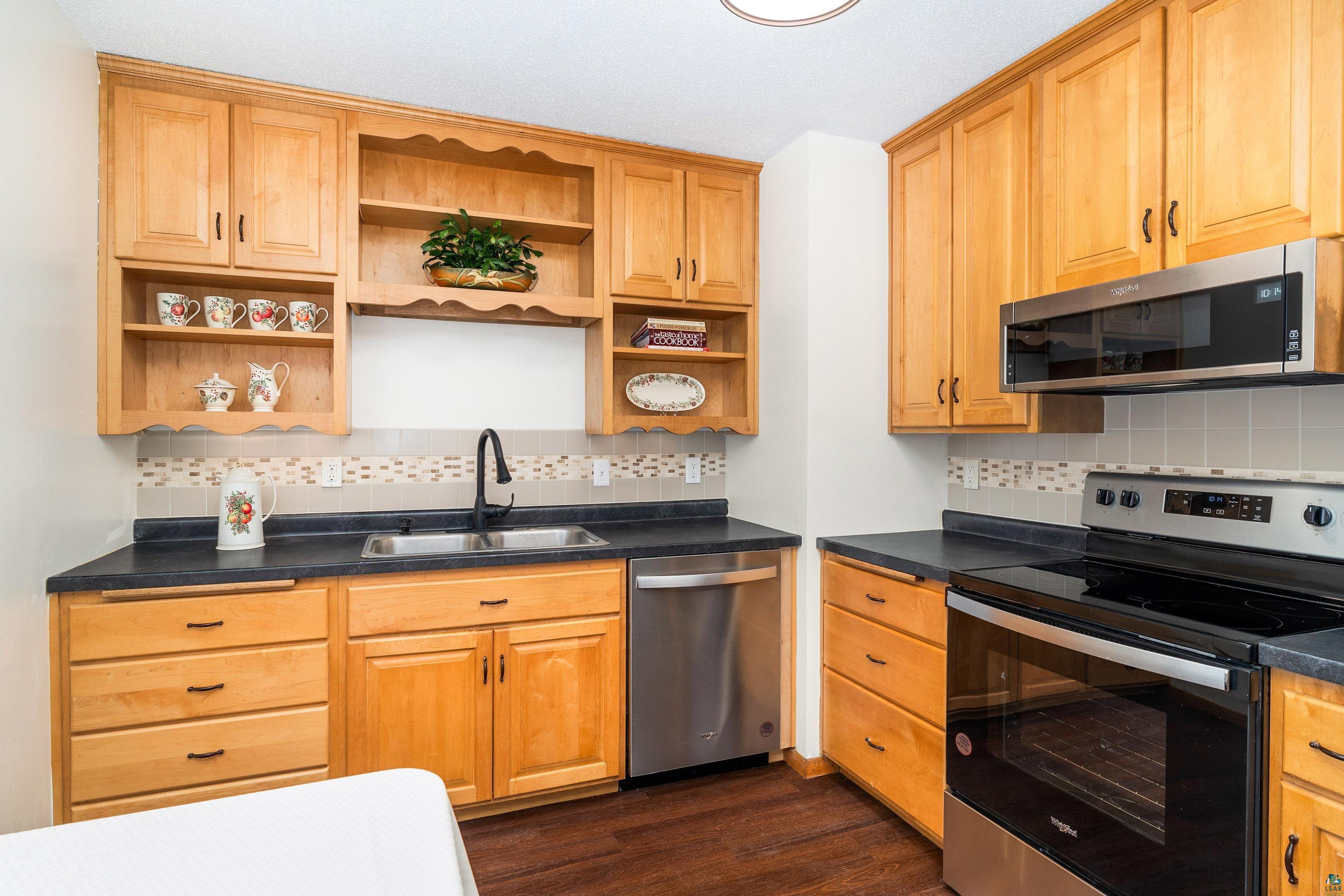 6699 Industrial Road Saginaw, MN 55779 - Photo 8 of 33 Gallery Image 8