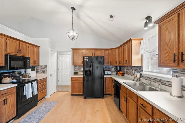 $270,000 | 2161 Frontier Court Northwest, Corydon, IN 47112