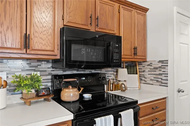 $270,000 | 2161 Frontier Court Northwest, Corydon, IN 47112