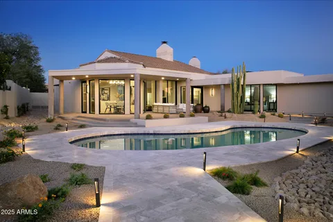 $2,400,000 | 8502 East Vista Bonita Drive, Scottsdale, AZ 85255
