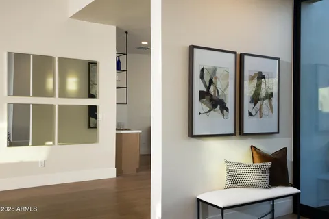 $2,400,000 | 8502 East Vista Bonita Drive, Scottsdale, AZ 85255