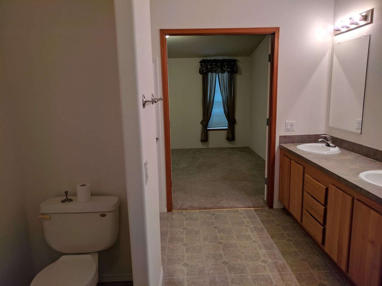 1391 Hall Street, Unit A Addy, WA 99101 - Photo 10 of 20