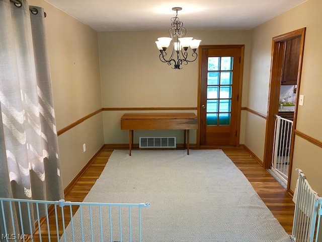 1608 Lyndhurst Road Lyndhurst, OH 44124 - Photo 5 of 21