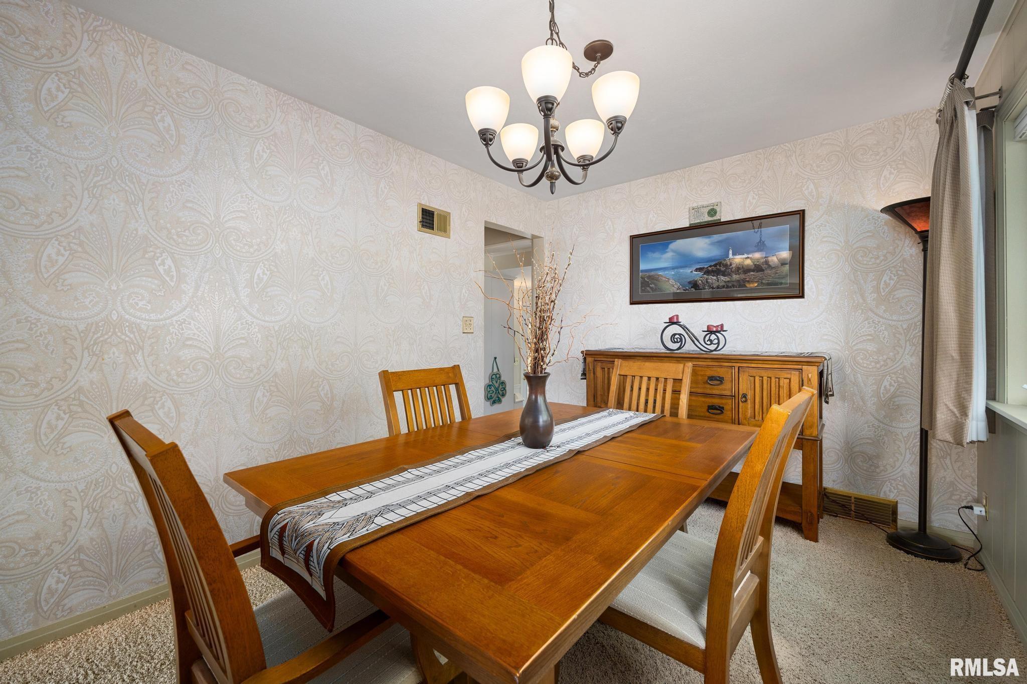 1017 West Northmoor Road Peoria, IL 61614 - Photo 12 of 53