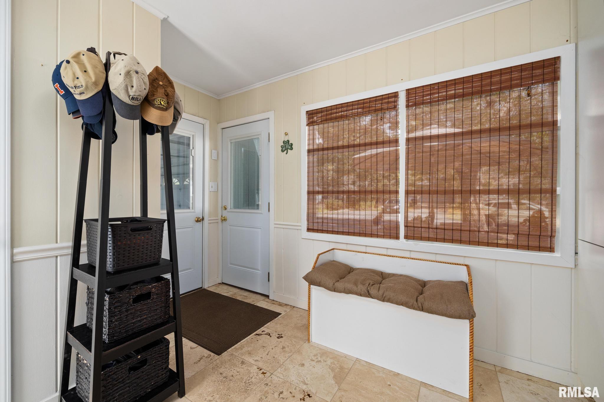 1017 West Northmoor Road Peoria, IL 61614 - Photo 25 of 53