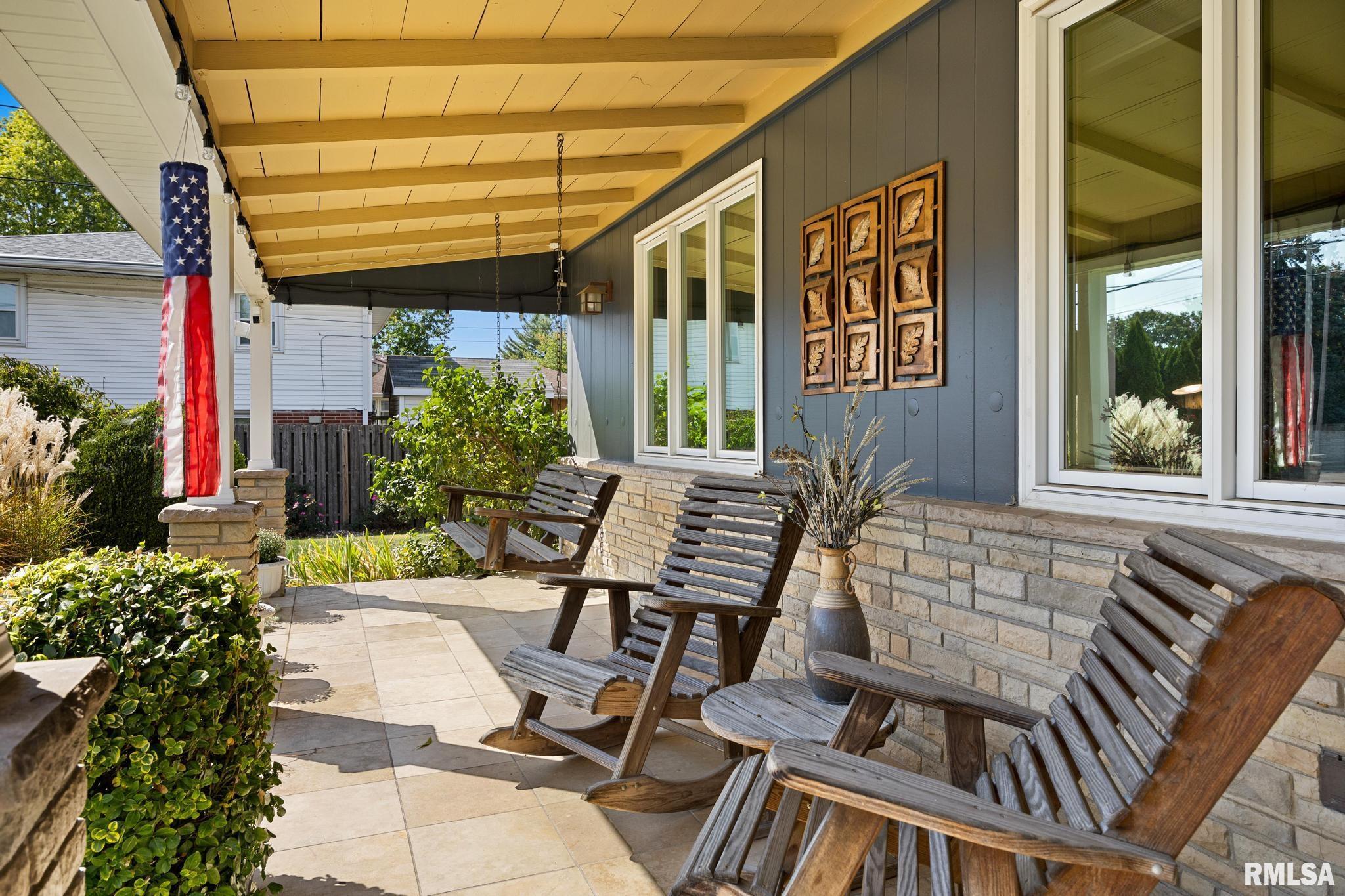 1017 West Northmoor Road Peoria, IL 61614 - Photo 5 of 53