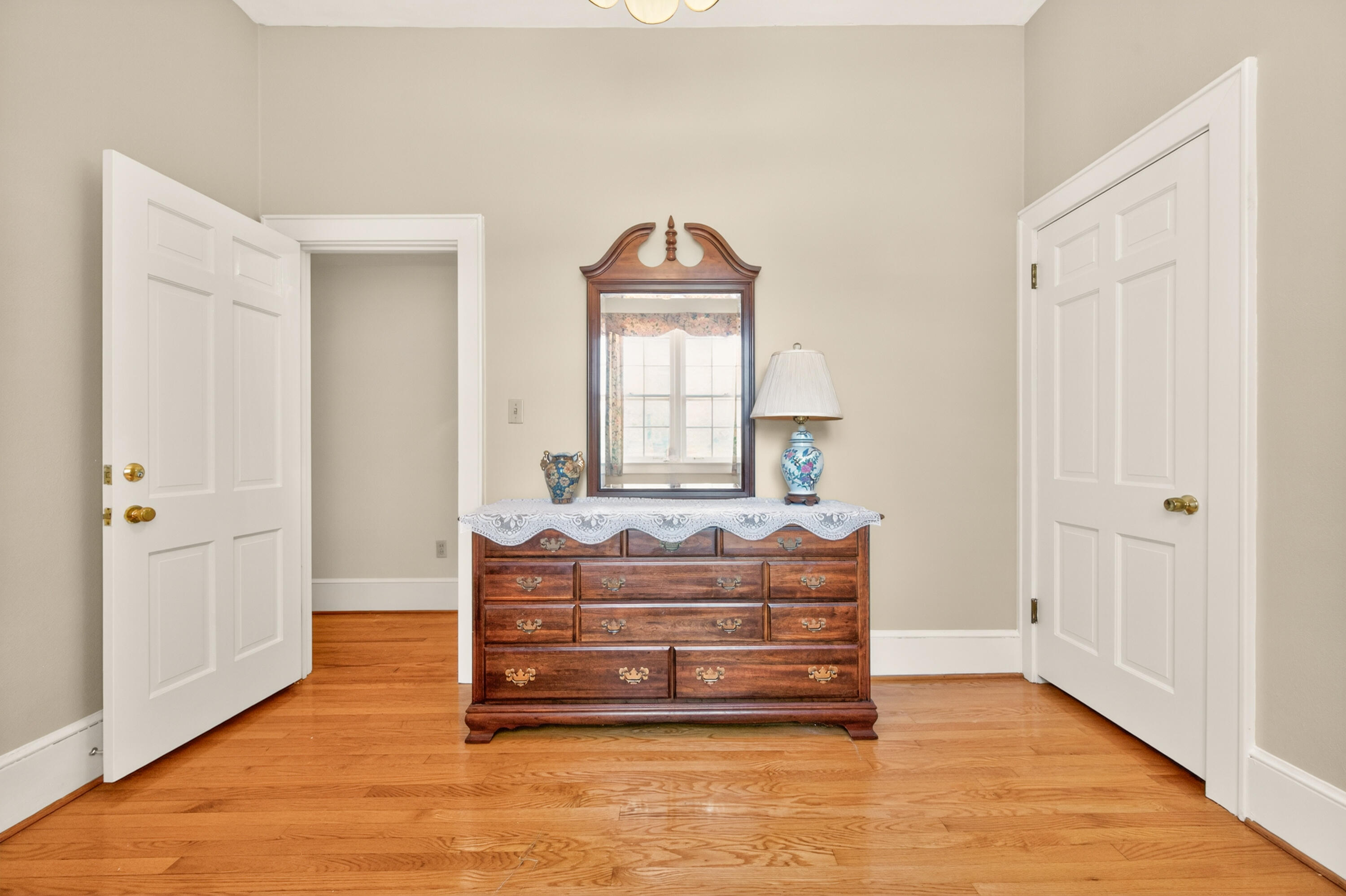 4322 Rosecrest Road Roanoke, VA 24018 - Photo 25 of 36 a spacious bedroom with a bed and a window
