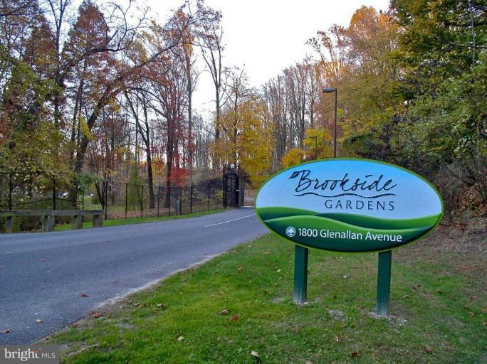 2207 Greenery Lane, Unit T2 Silver Spring, MD 20906 - Photo 3 of 27 Brookside Gardens 1/3 mile away