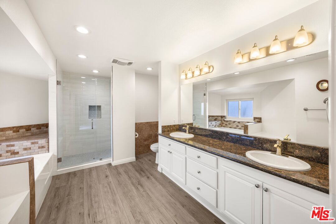 17493 Kaison Circle Riverside, CA 92508 - Photo 10 of 19