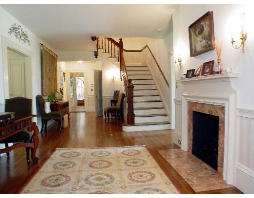 44 Porter Road, Unit 61 Andover, MA 01810 - Photo 3 of 7