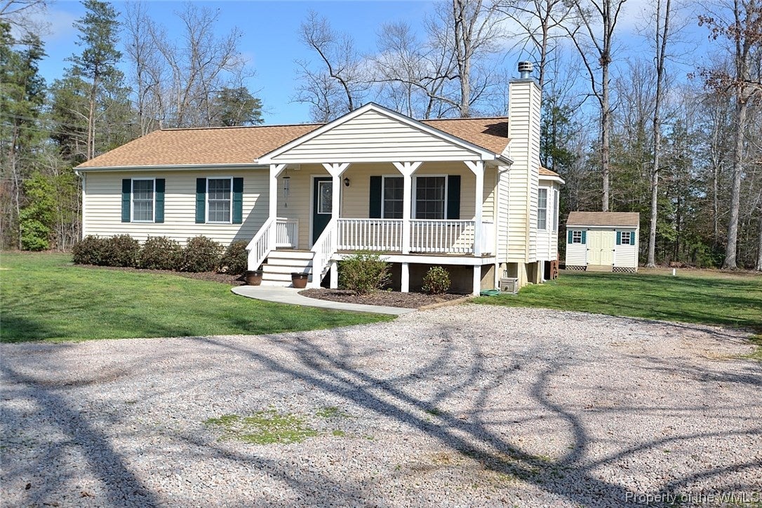 6071 Golden Wheel Road Providence Forge, VA 23140 - Photo 2 of 28 Gallery Image 2