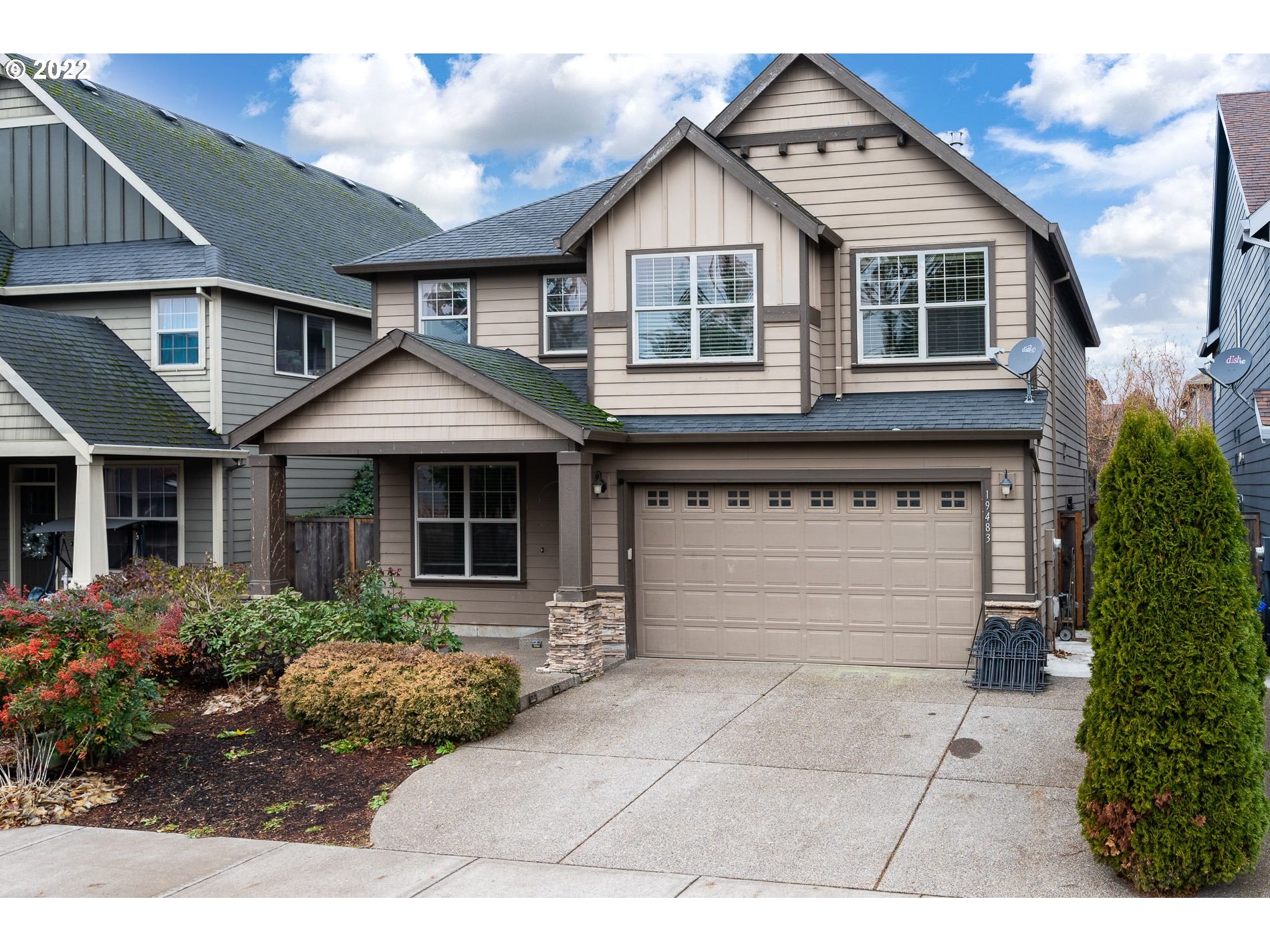 19483 Leland Road Oregon City, OR 97045 - Photo 1 of 27 Gallery Image 1