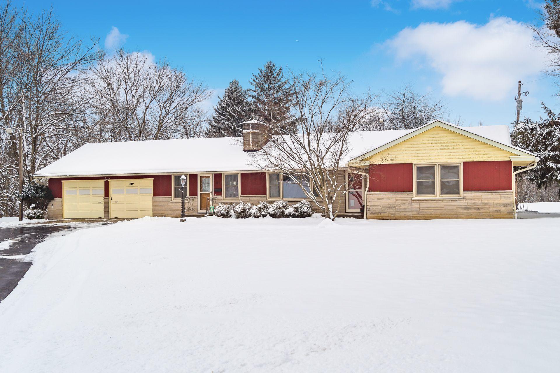 3621 Clime Road Columbus, OH 43228 - Photo 1 of 45