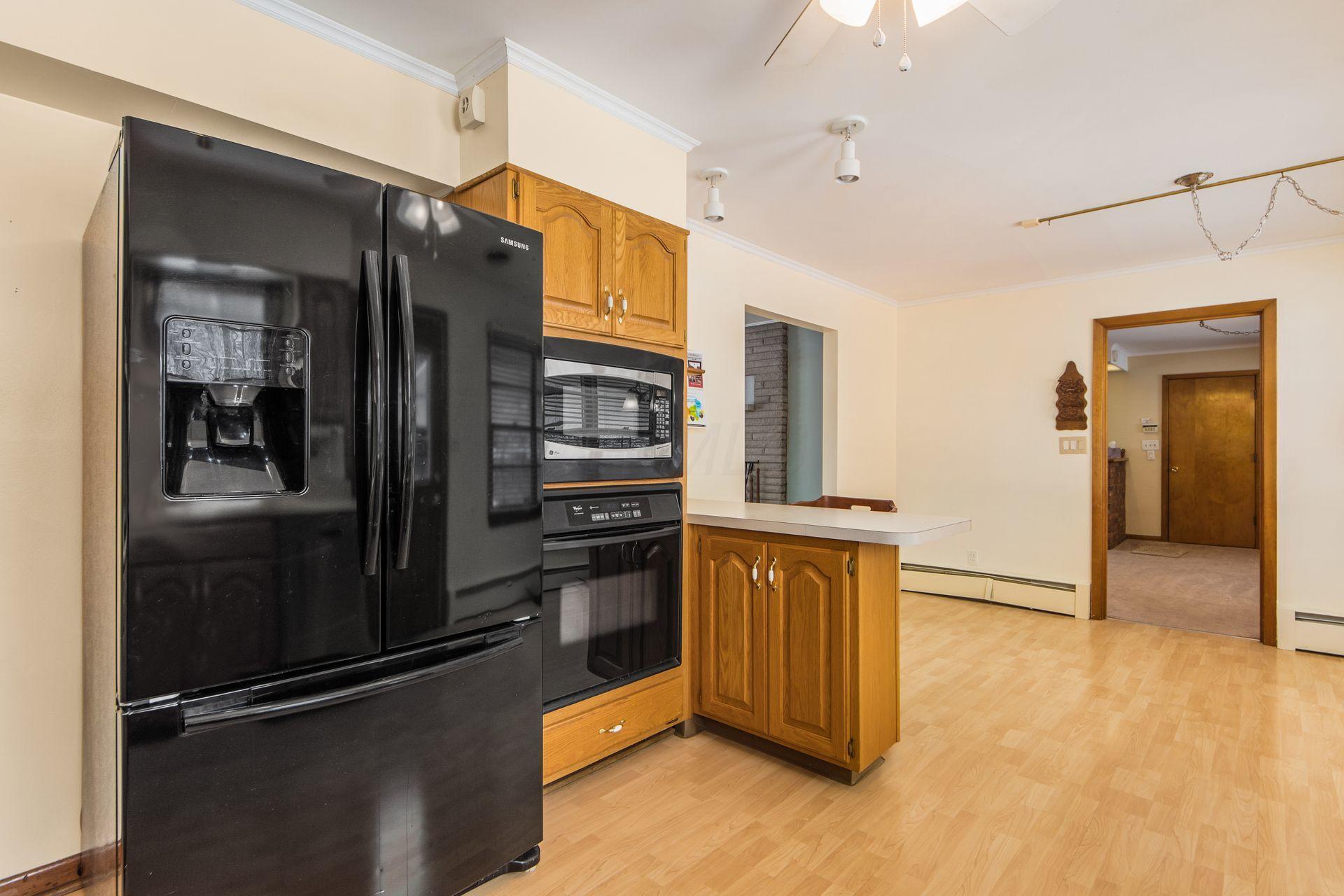 3621 Clime Road Columbus, OH 43228 - Photo 13 of 45