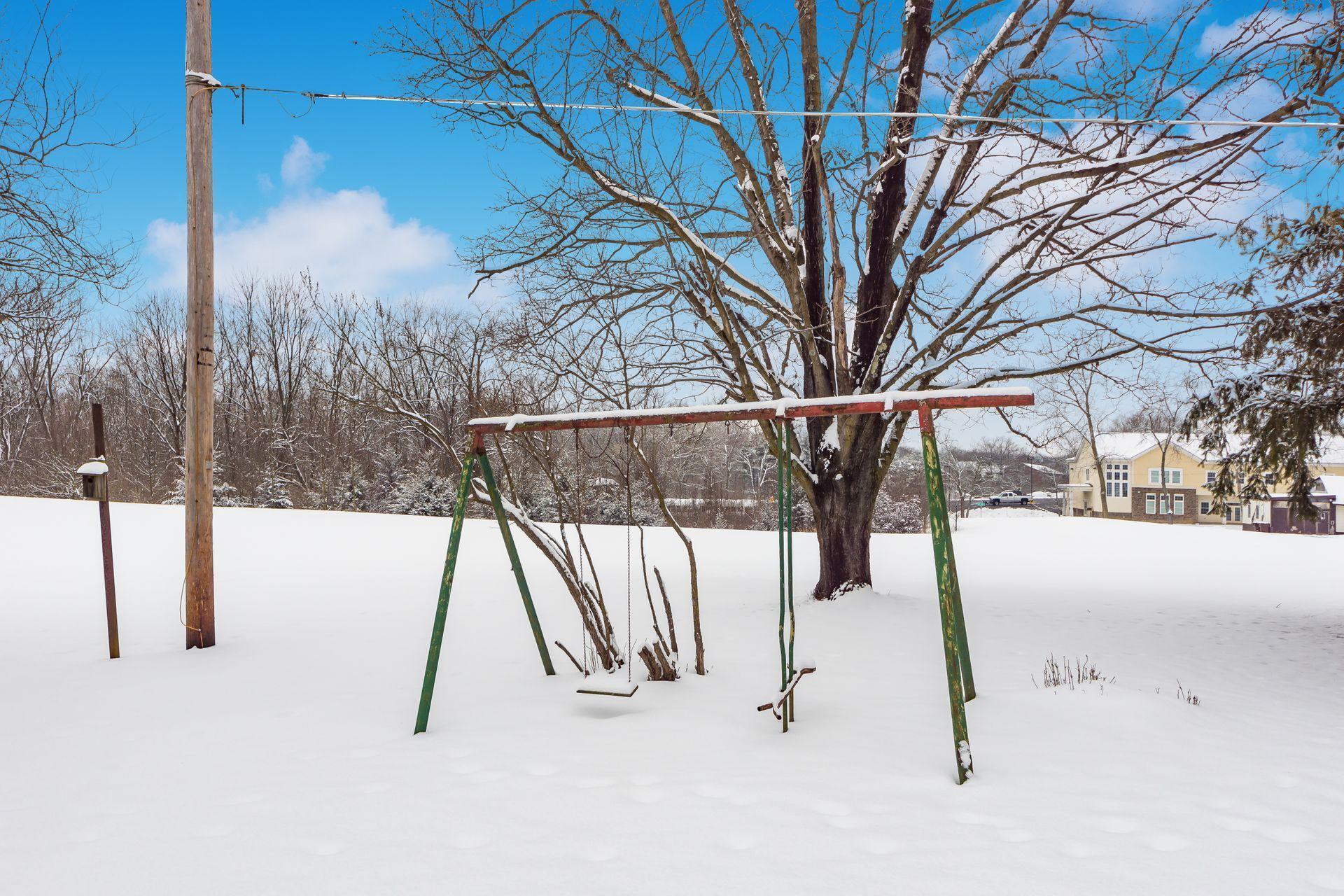 3621 Clime Road Columbus, OH 43228 - Photo 40 of 45