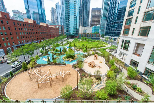 $4,347 | 514 North Peshtigo Court, Unit 2303, Chicago, IL 60611