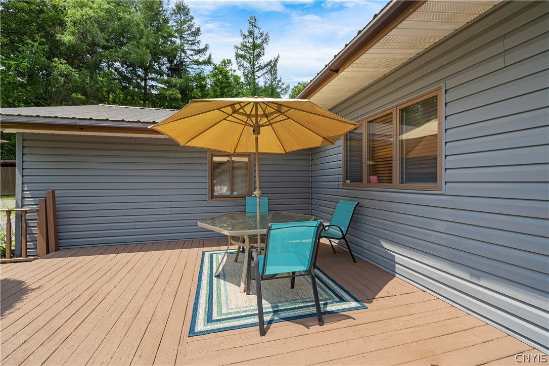 1332 Apulia Road Fabius, NY 13084 - Photo 32 of 38