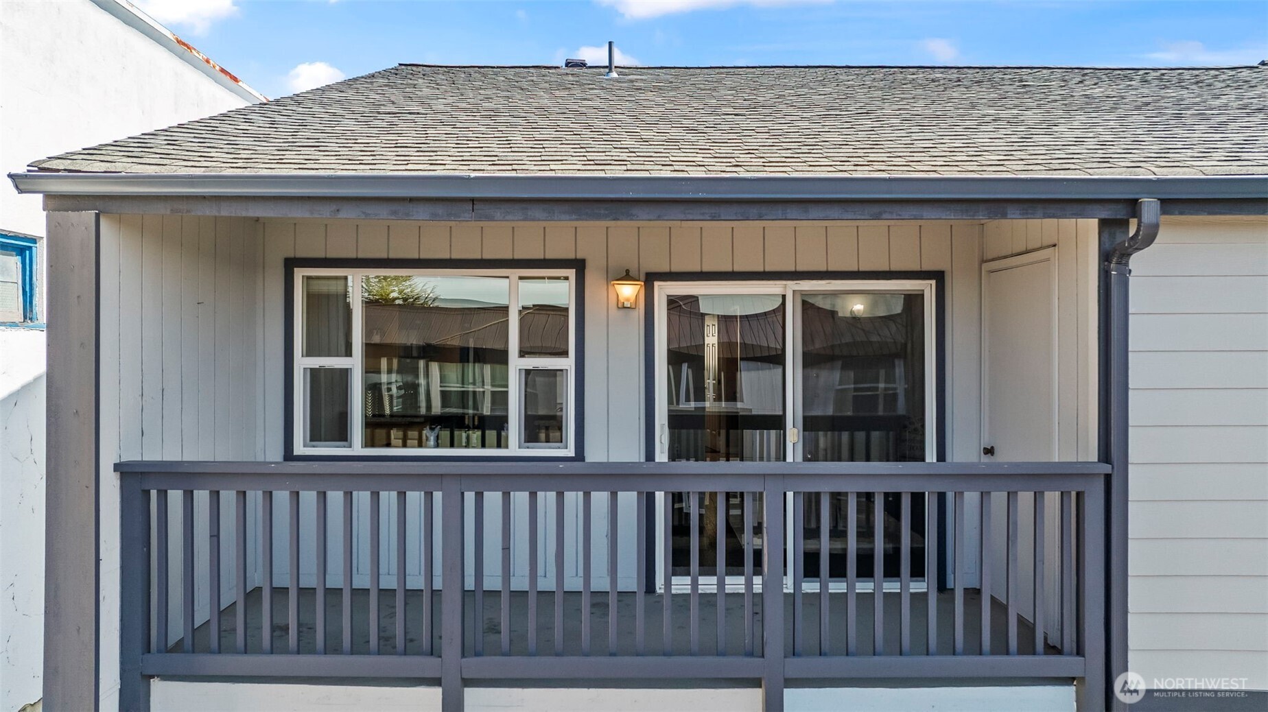 1010 Perry Avenue, Unit 305 Bremerton, WA 98310 - Photo 15 of 21