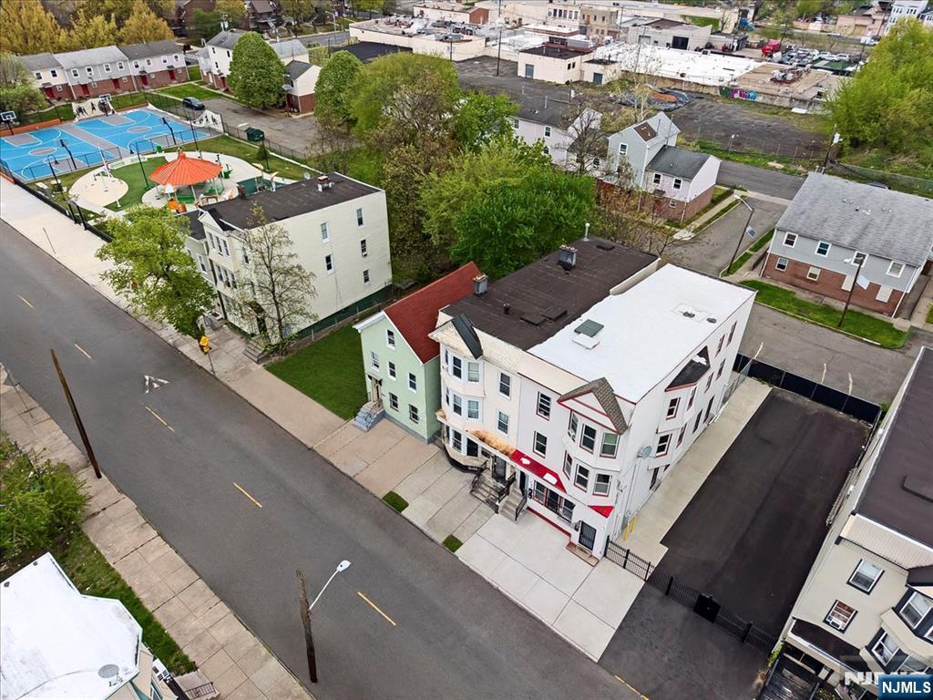 580 Hunterdon Street Newark, NJ 07108 - Photo 23 of 29