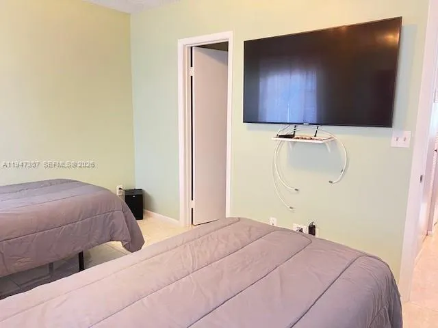 $405,000 | 905 Northwest 107th Avenue, Pembroke Pines, FL 33026