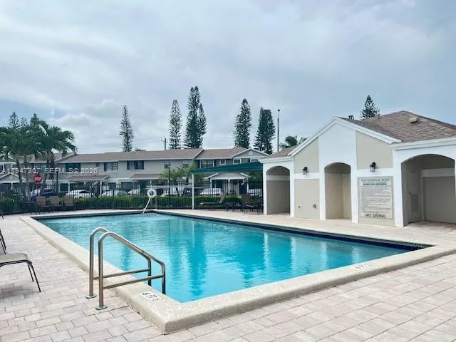 $405,000 | 905 Northwest 107th Avenue, Pembroke Pines, FL 33026