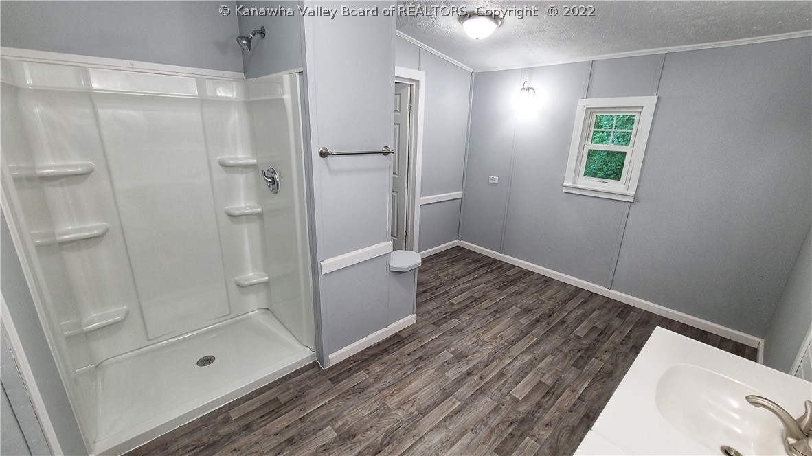 4123 Heizer Creek Road Poca, WV 25159 - Photo 15 of 24 Gallery Image 15