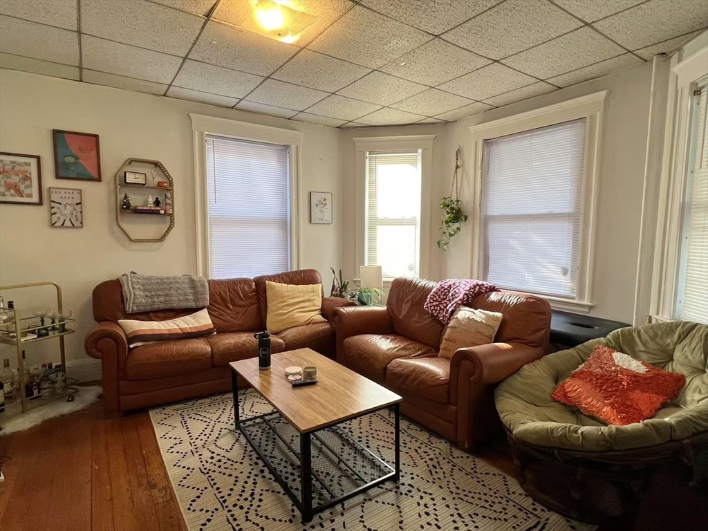 21 Chester Street, Unit 2 Boston, MA 02134 - Photo 4 of 9