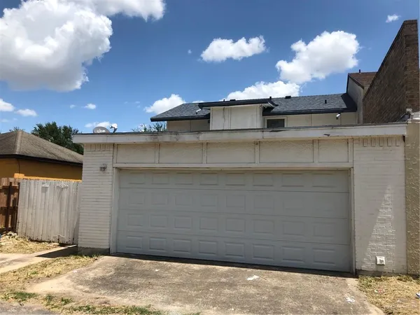 a view of a storage & utility room