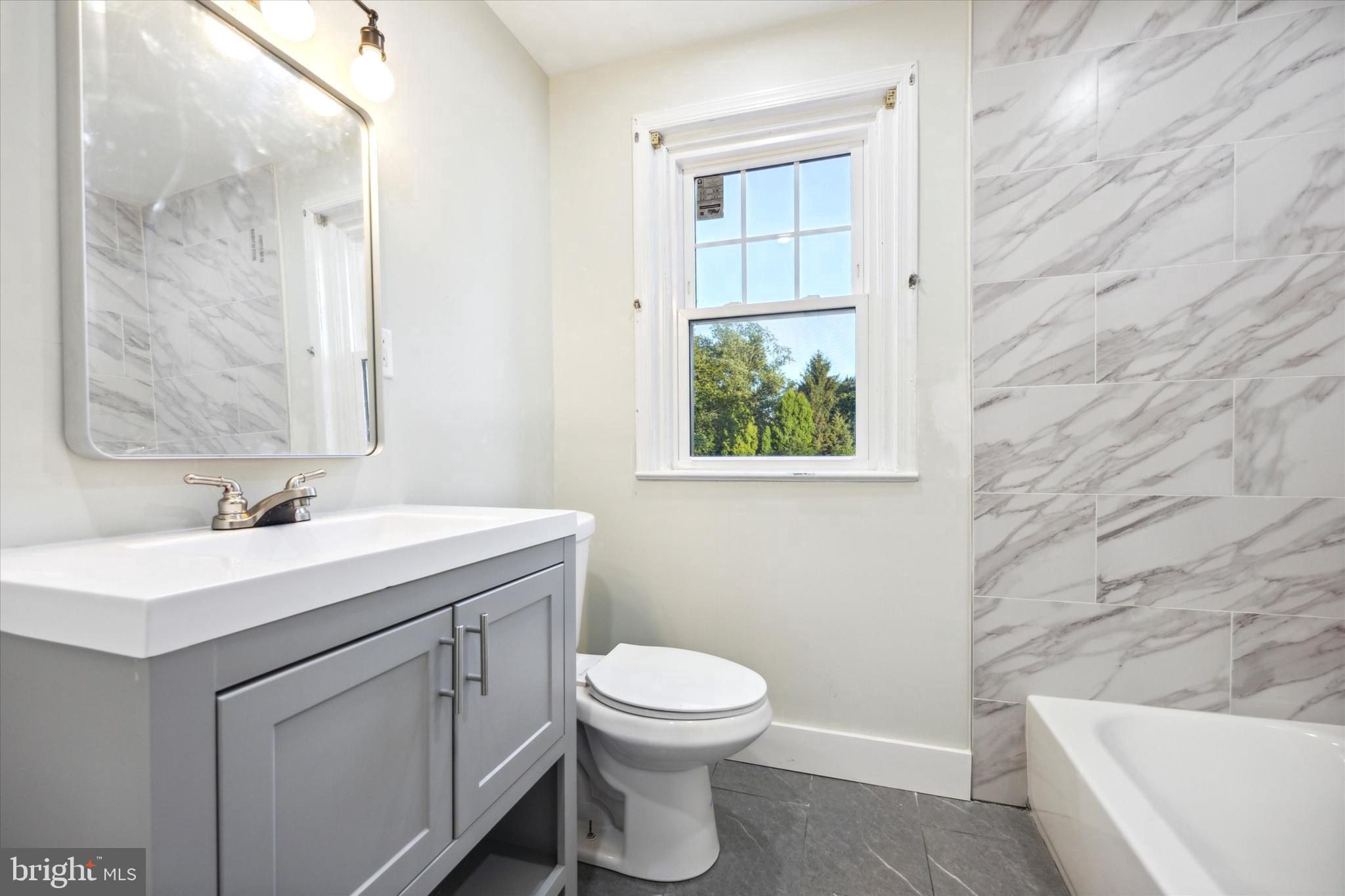 321 Powell Road Springfield, PA 19064 - Photo 9 of 23