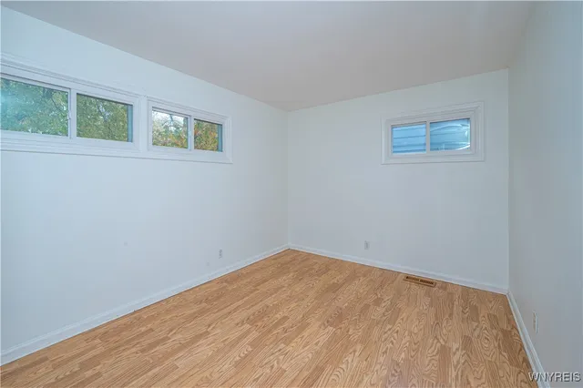 $249,900 | 158 Overbrook Avenue, Tonawanda, NY 14150