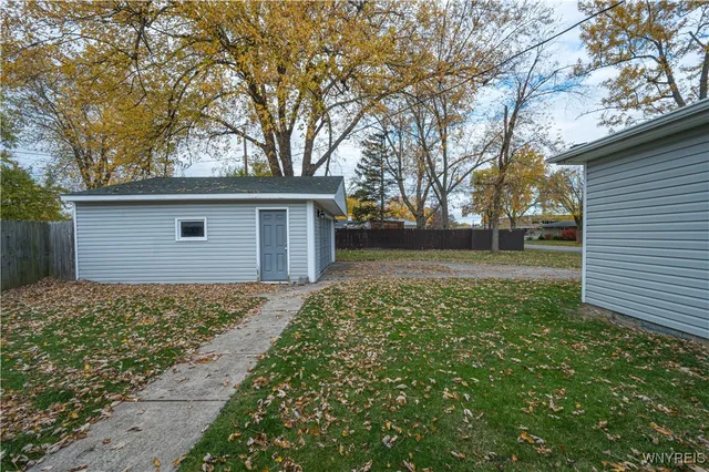 $249,900 | 158 Overbrook Avenue, Tonawanda, NY 14150