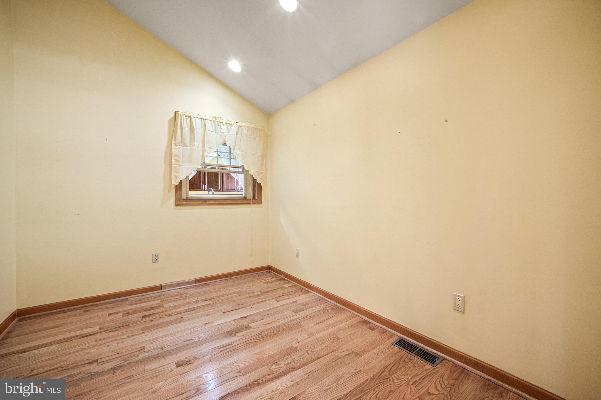 231 Springfield Road Aldan, PA 19018 - Photo 9 of 41 Family Room Addition Bonus Room