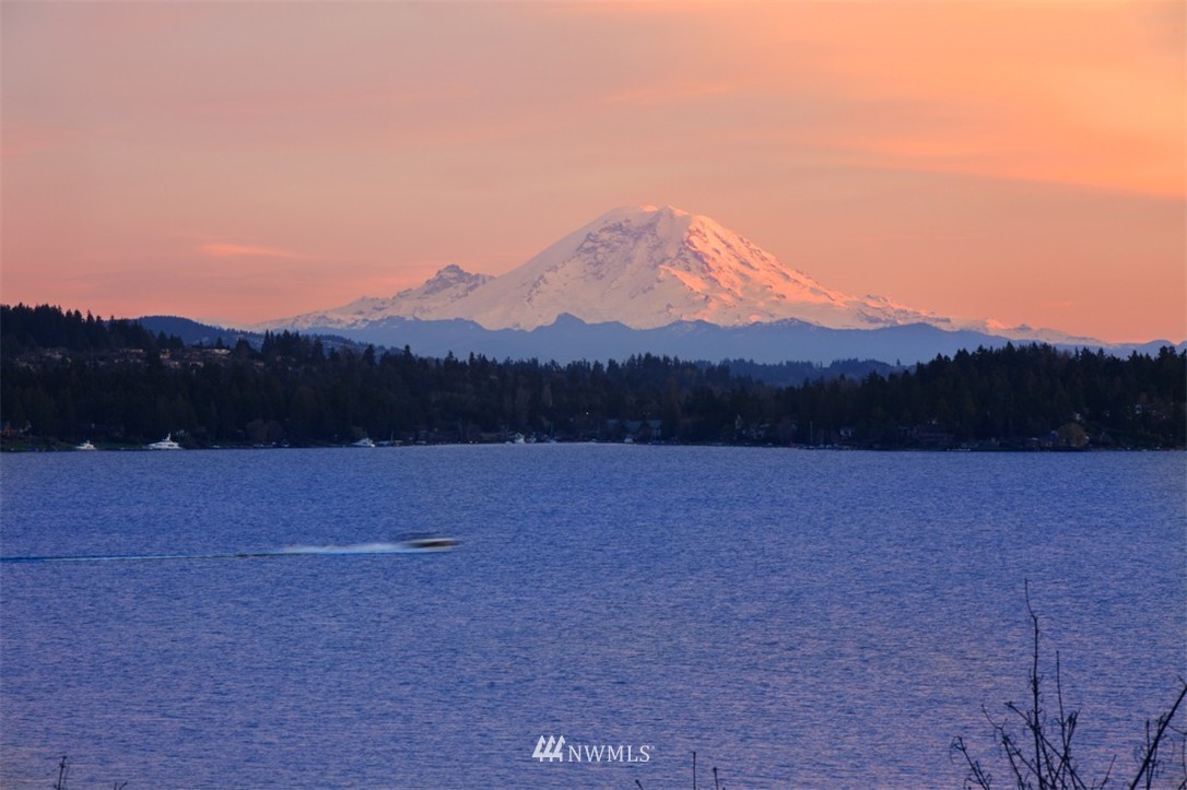 6657 Northeast Windermere Road Seattle, WA 98115 - Photo 1 of 1