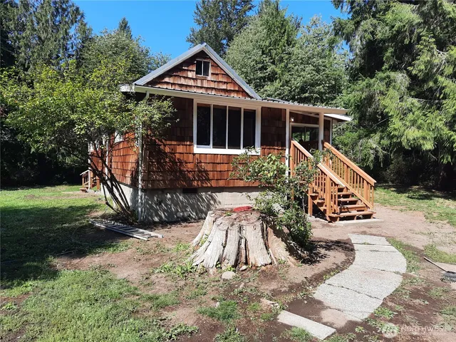 $394,000 | 41498 Cape Horn Drive, Concrete, WA 98237