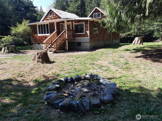 $394,000 | 41498 Cape Horn Drive, Concrete, WA 98237