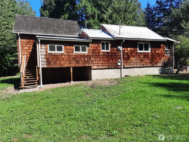 $394,000 | 41498 Cape Horn Drive, Concrete, WA 98237