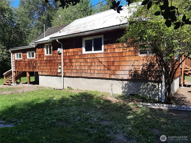 $394,000 | 41498 Cape Horn Drive, Concrete, WA 98237